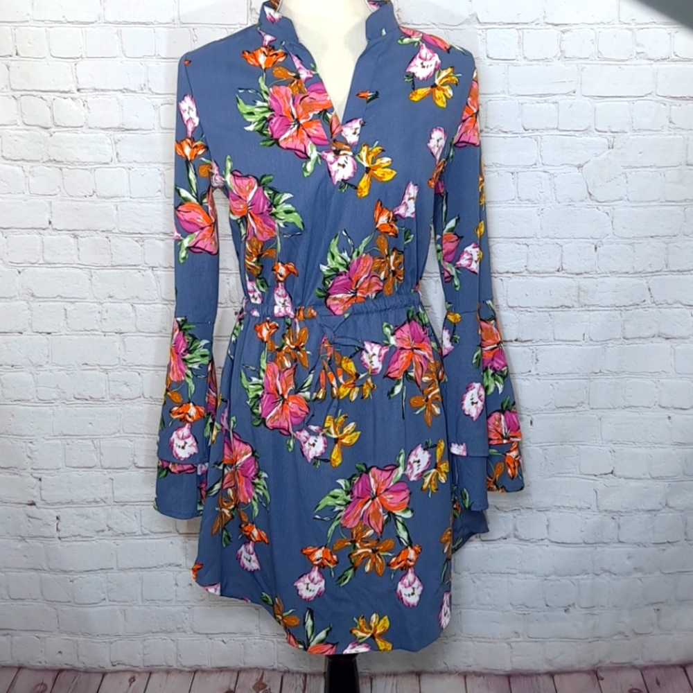 Hint Of Blush Floral Bell Sleeve V-neck Dress